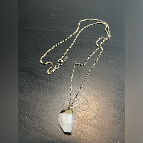 Necklace - Picture 2 of 3